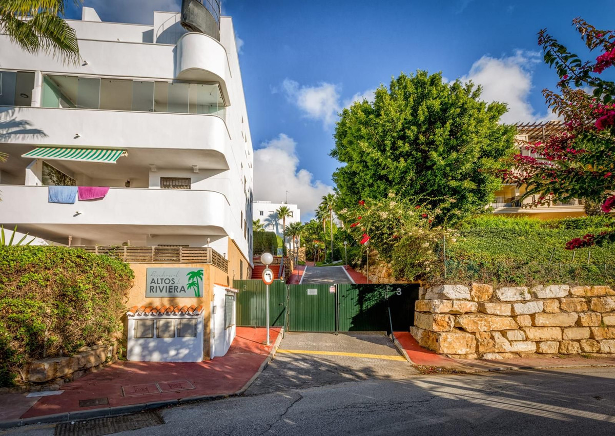 2 Bed Apartment for sale in Riviera Del Sol Costa Del Sol, Málaga, Spain