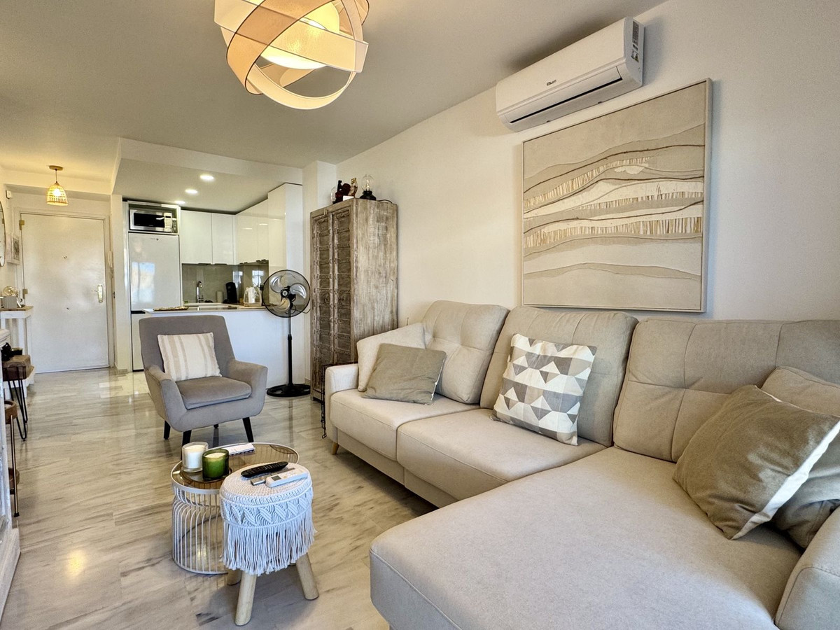 2 Bed Apartment for sale in Riviera Del Sol Costa Del Sol, Málaga, Spain