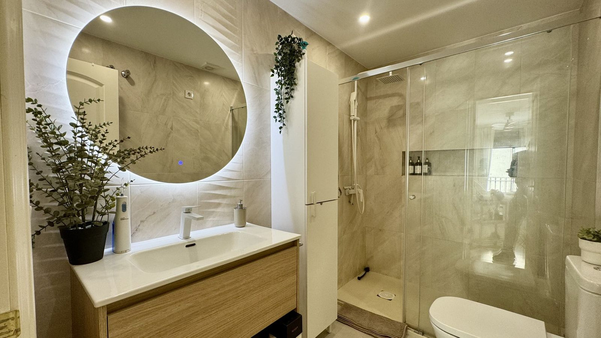 4 Bed Townhouse for sale in Arroyo De La Miel Costa Del Sol, Málaga, Spain