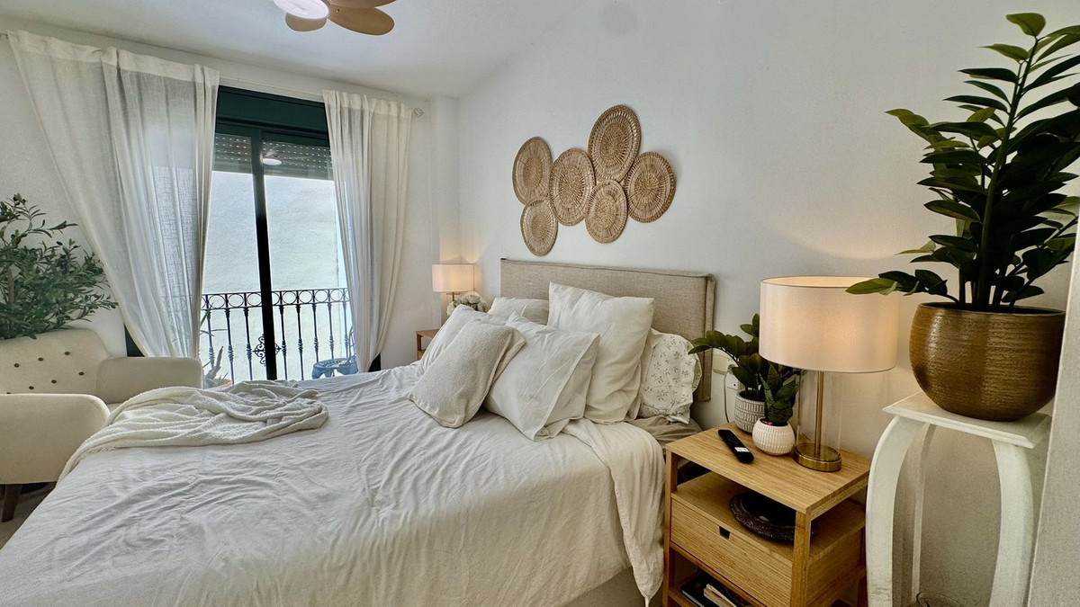 4 Bed Townhouse for sale in Arroyo De La Miel Costa Del Sol, Málaga, Spain