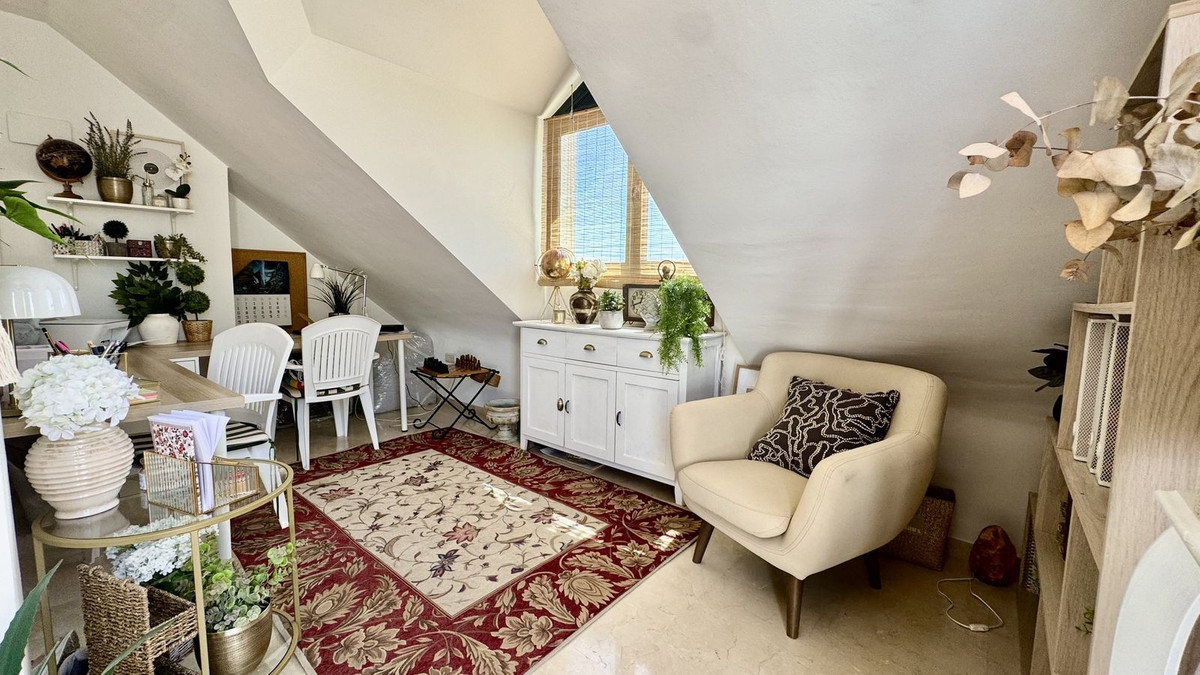 4 Bed Townhouse for sale in Arroyo De La Miel Costa Del Sol, Málaga, Spain