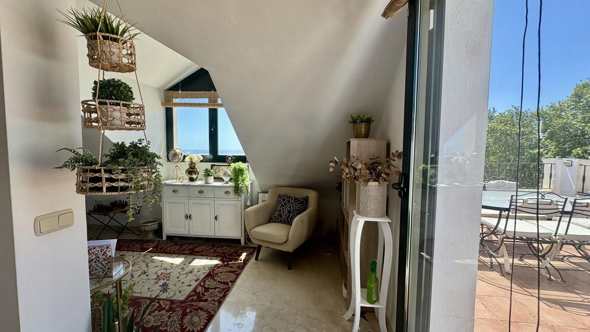 4 Bed Townhouse for sale in Arroyo De La Miel Costa Del Sol, Málaga, Spain
