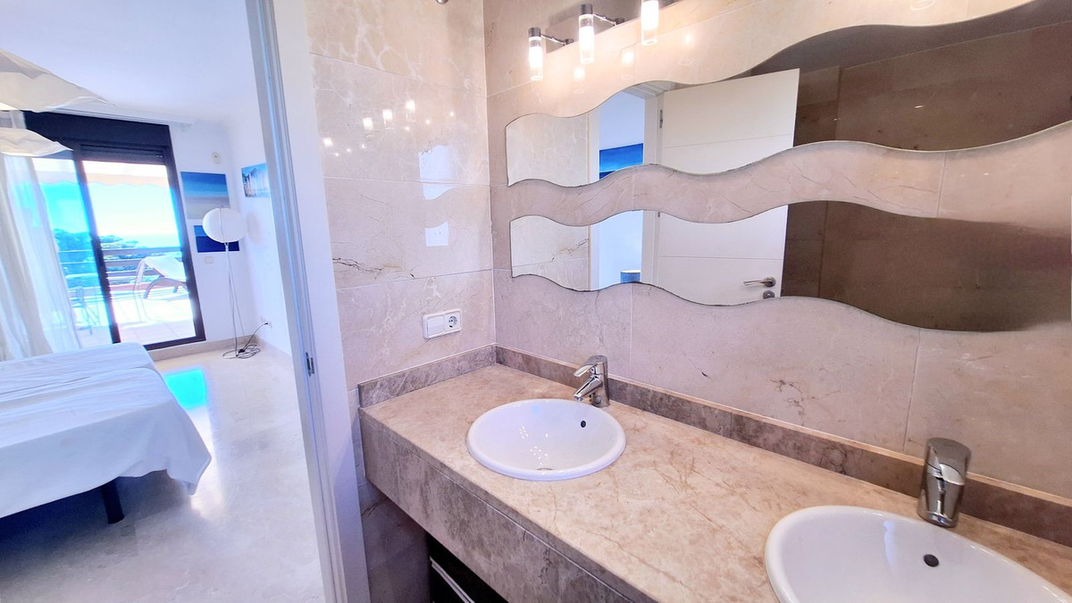 2 Bed Apartment for sale in Casares Playa Costa Del Sol, Málaga, Spain