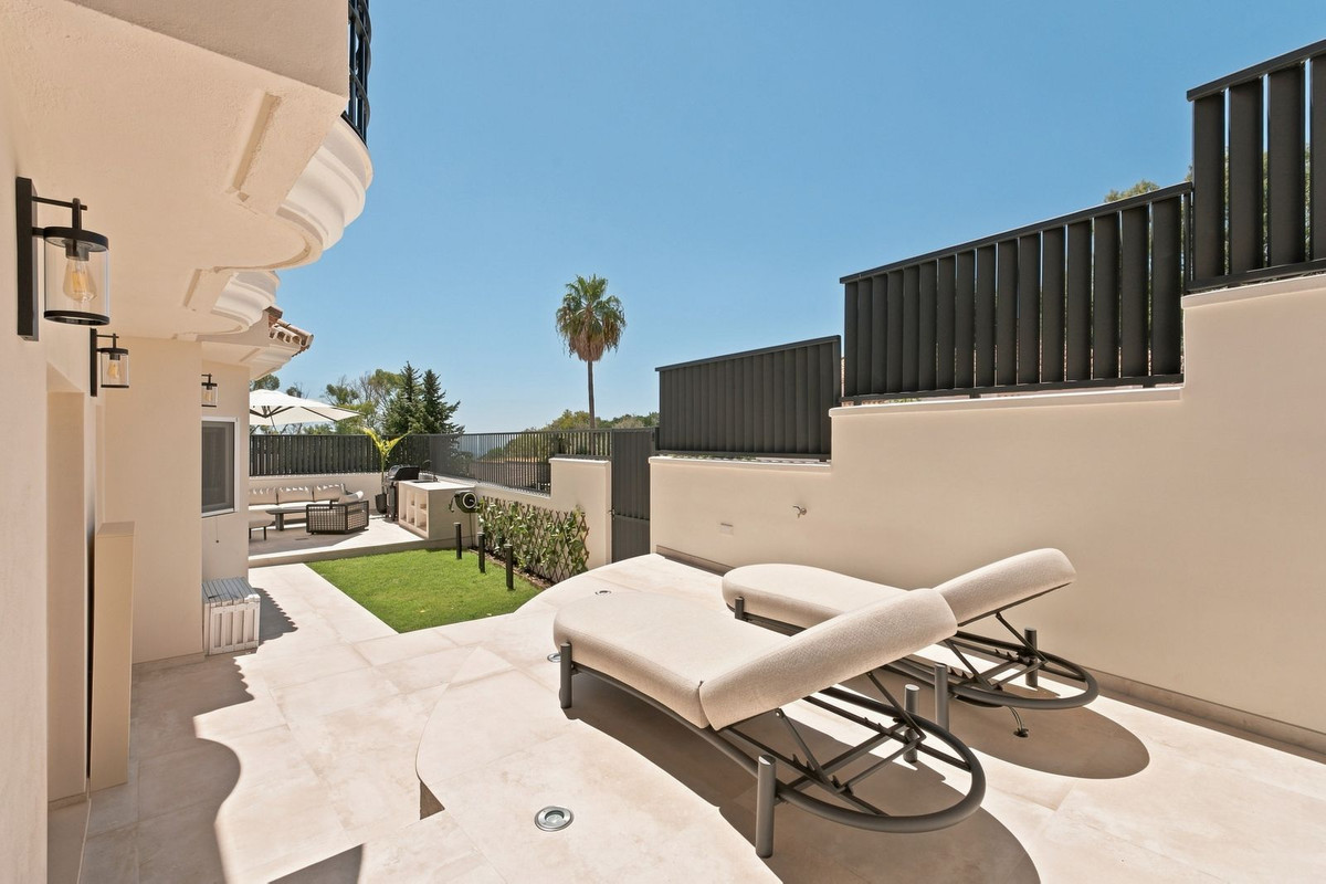 Se vende Pareada de 3 dormitorios en Costa Del Sol, Málaga, España