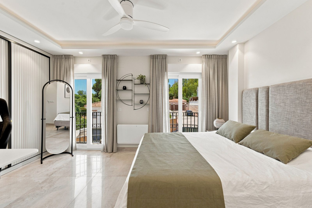 Se vende Pareada de 3 dormitorios en Costa Del Sol, Málaga, España