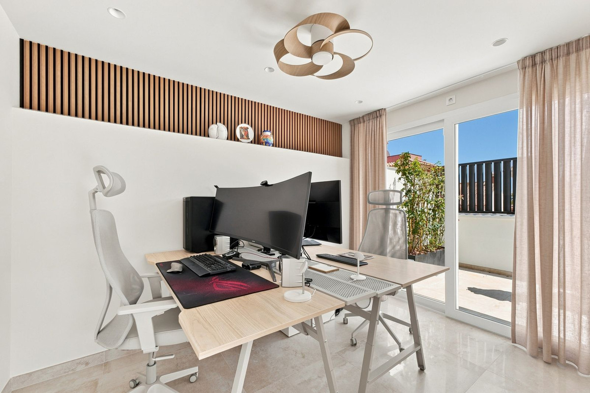 Se vende Pareada de 3 dormitorios en Costa Del Sol, Málaga, España