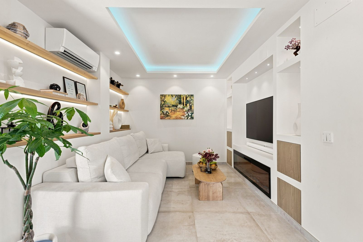 Se vende Pareada de 3 dormitorios en Costa Del Sol, Málaga, España