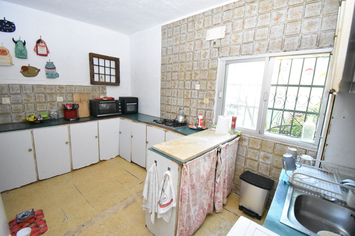 3 Bed Townhouse for sale in Marbella Costa Del Sol, Málaga, Spain