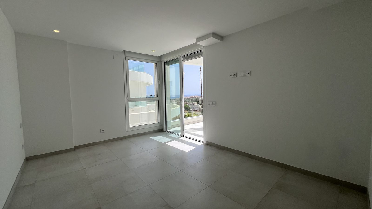 3 Bed Apartment for sale in La Cala De Mijas Costa Del Sol, Málaga, Spain
