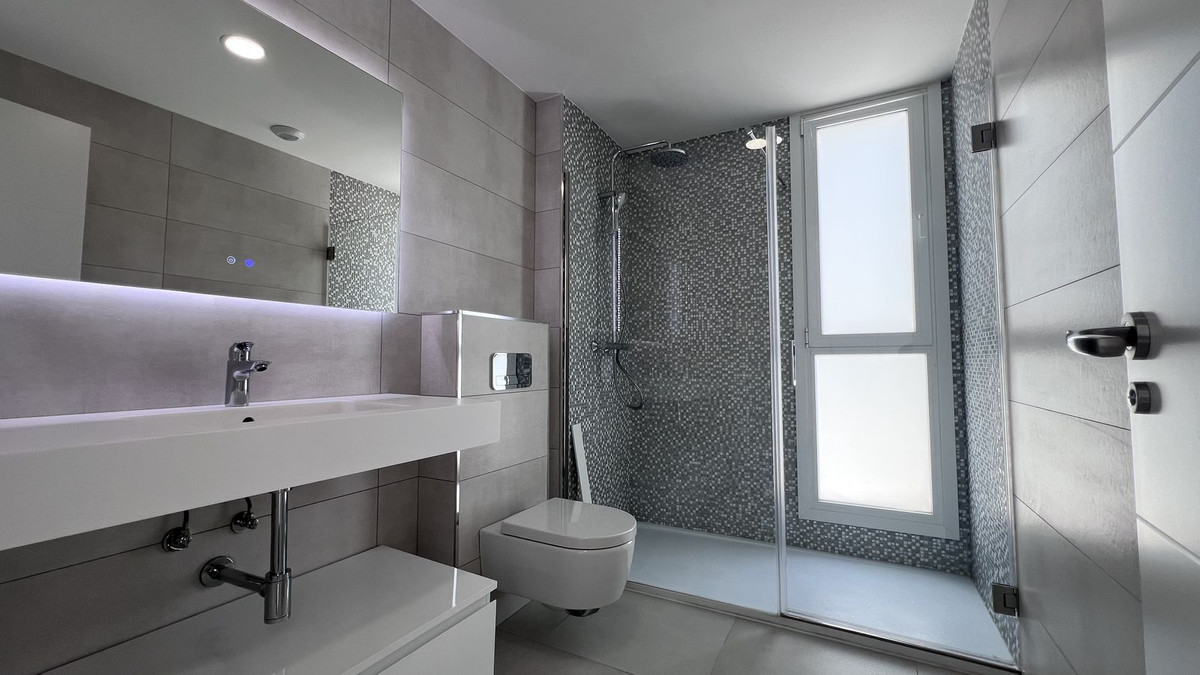 3 Bed Apartment for sale in La Cala De Mijas Costa Del Sol, Málaga, Spain