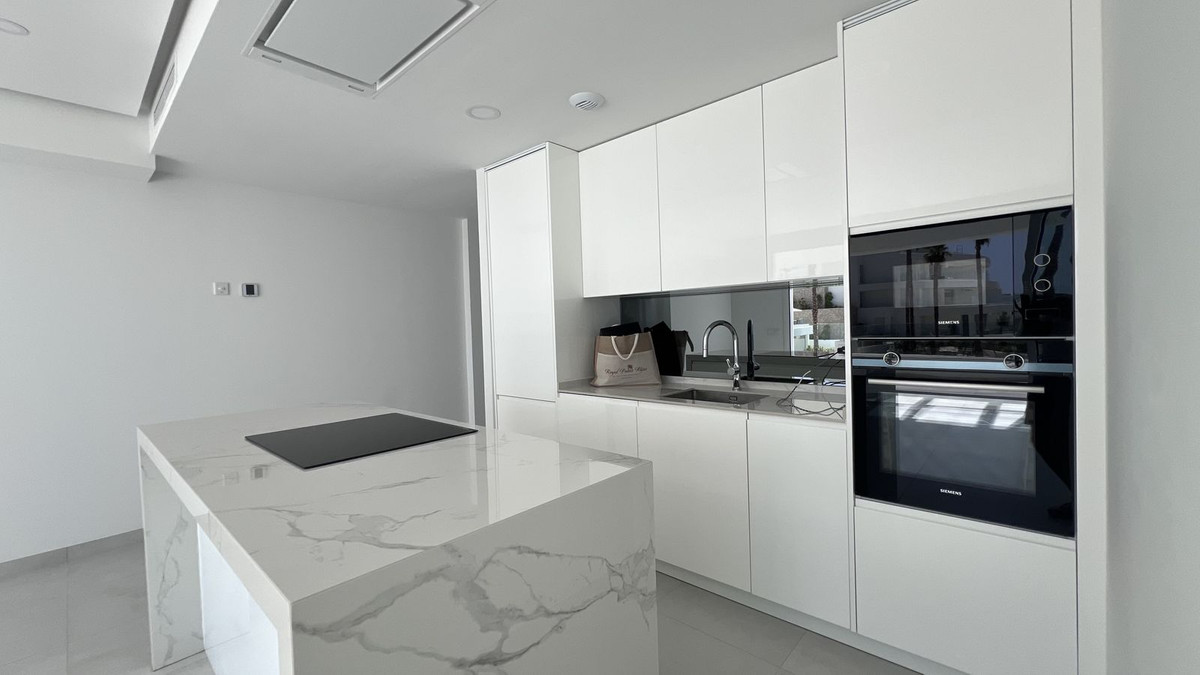 3 Bed Apartment for sale in La Cala De Mijas Costa Del Sol, Málaga, Spain