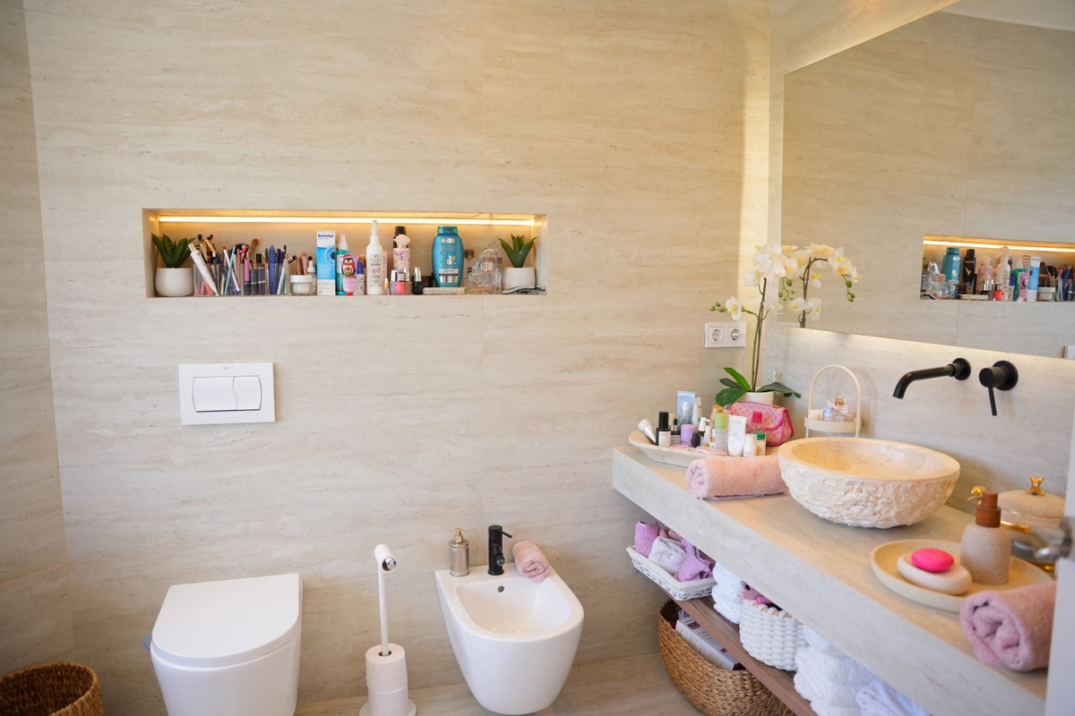 4 Bed Townhouse for sale in Benalmadena Costa Costa Del Sol, Málaga, Spain