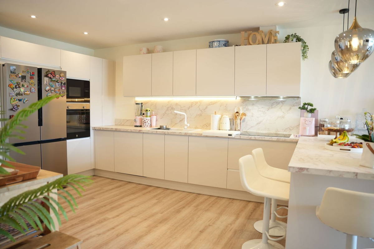 4 Bed Townhouse for sale in Benalmadena Costa Costa Del Sol, Málaga, Spain