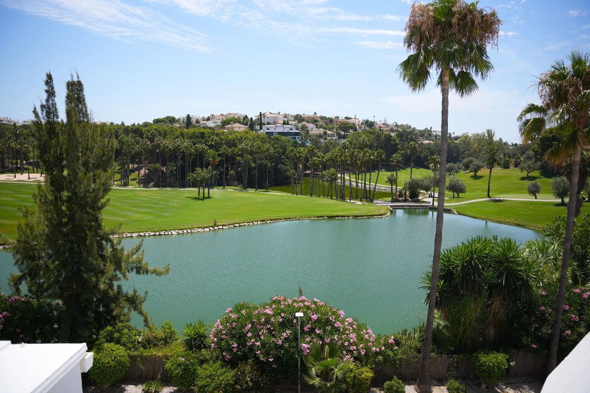 4 Bed Townhouse for sale in Benalmadena Costa Costa Del Sol, Málaga, Spain