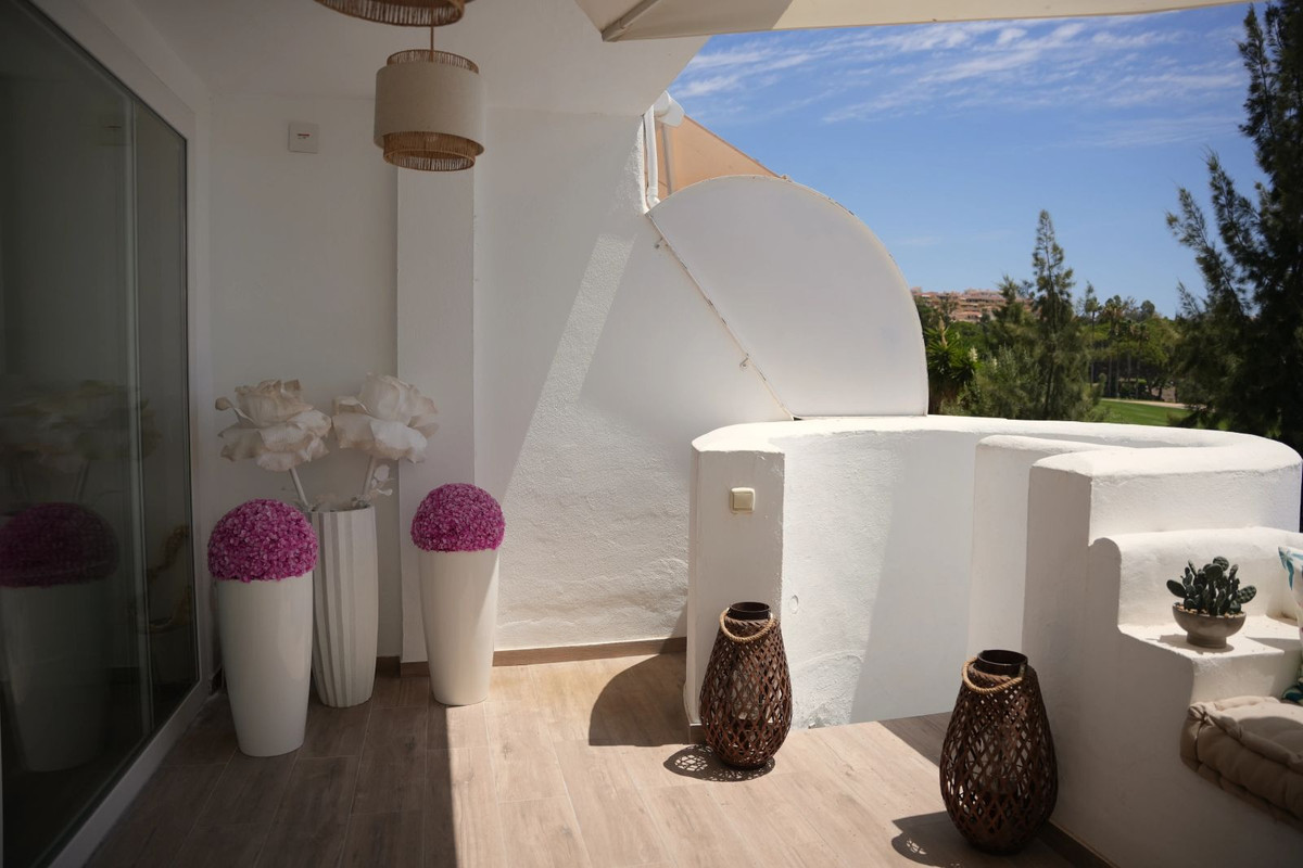 4 Bed Townhouse for sale in Benalmadena Costa Costa Del Sol, Málaga, Spain