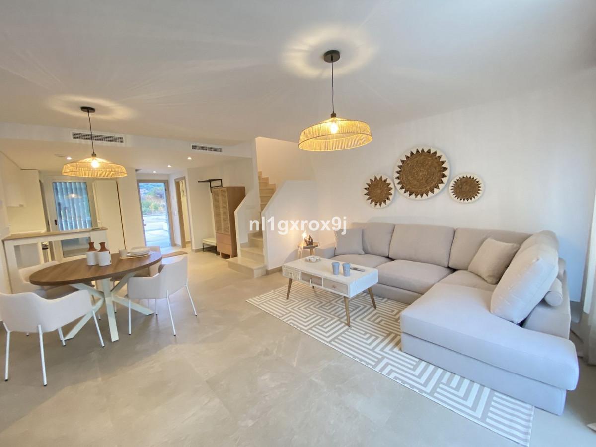 3 Bed Townhouse for sale in Estepona Costa Del Sol, Málaga, Spain