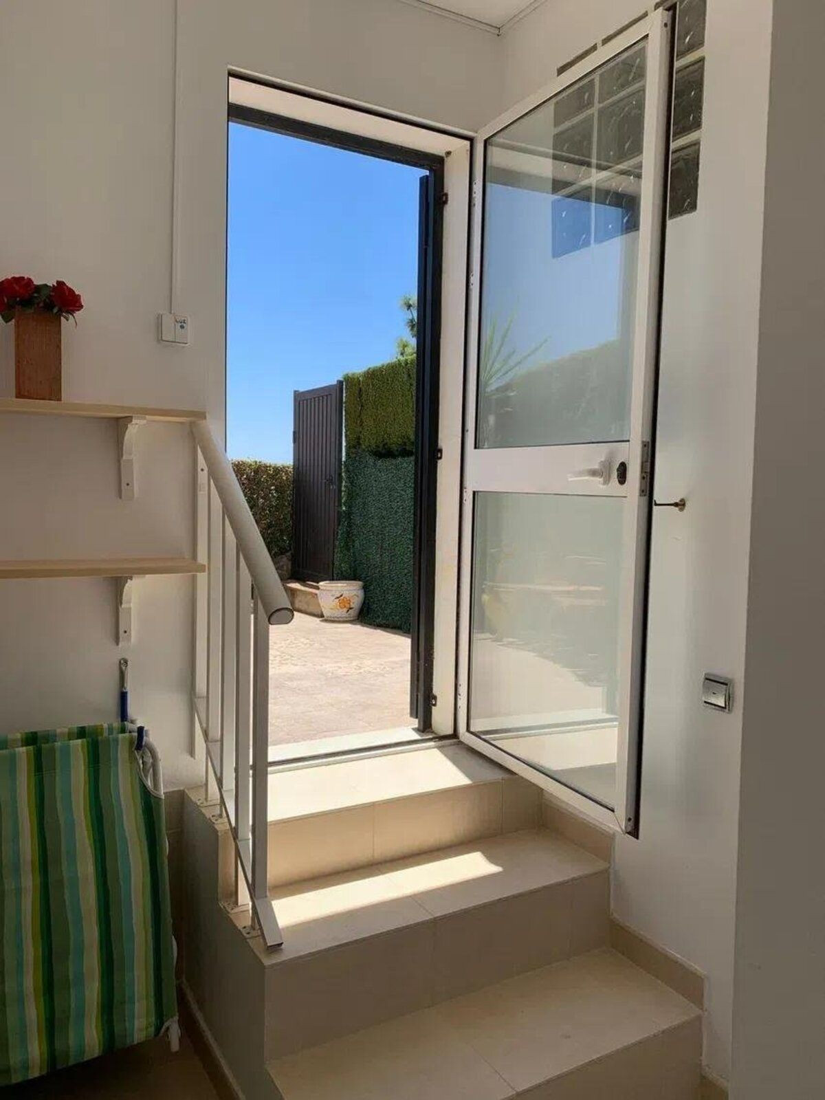 2 Bed Apartment for sale in Calahonda Costa Del Sol, Málaga, Spain
