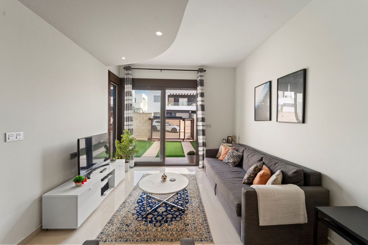 2 Bed Townhouse for sale in Villamartin Costa Blanca, Alicante, Spain