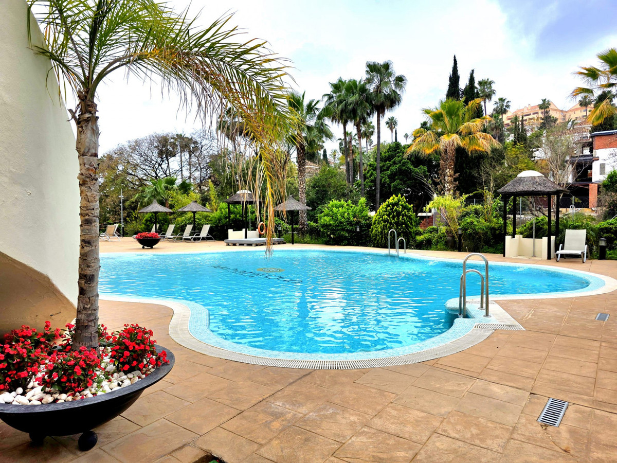 Se vende Apartamento Planta Media de 3 dormitorios en Costa Del Sol, Málaga, España