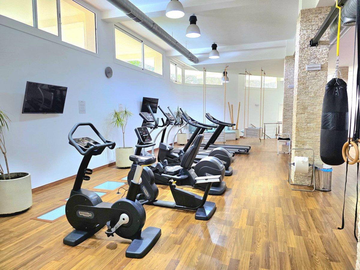 Se vende Apartamento Planta Media de 3 dormitorios en Costa Del Sol, Málaga, España