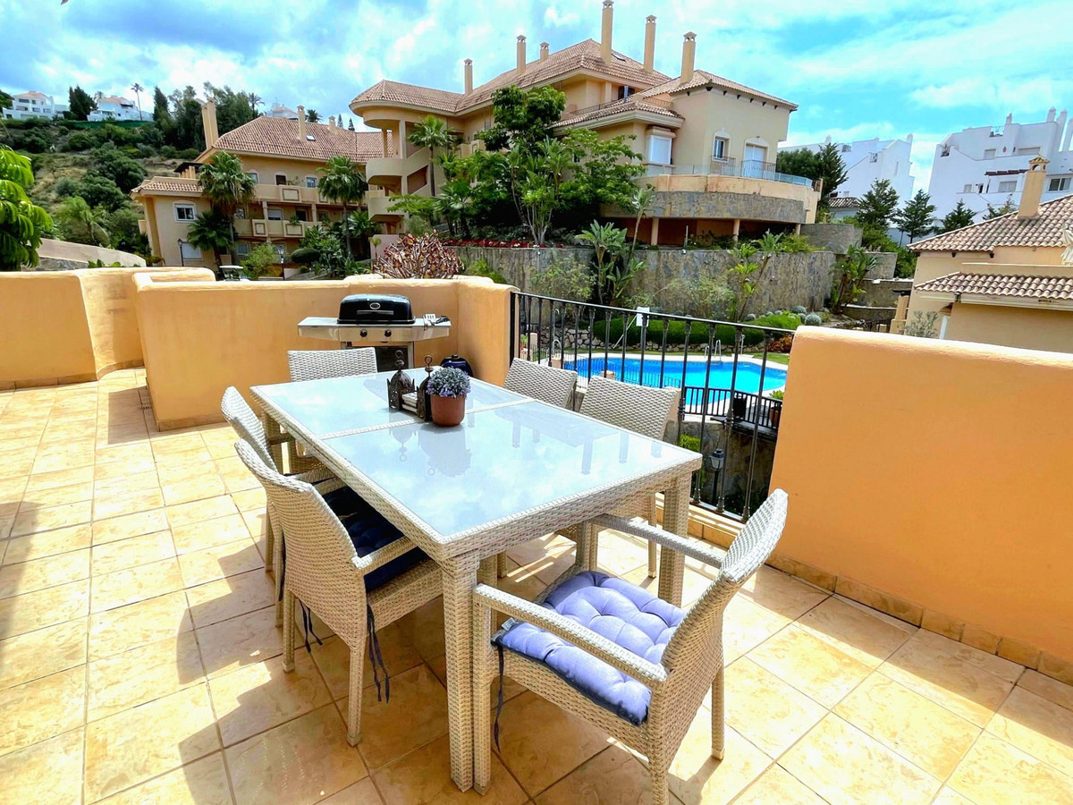 Se vende Apartamento Planta Media de 3 dormitorios en Costa Del Sol, Málaga, España
