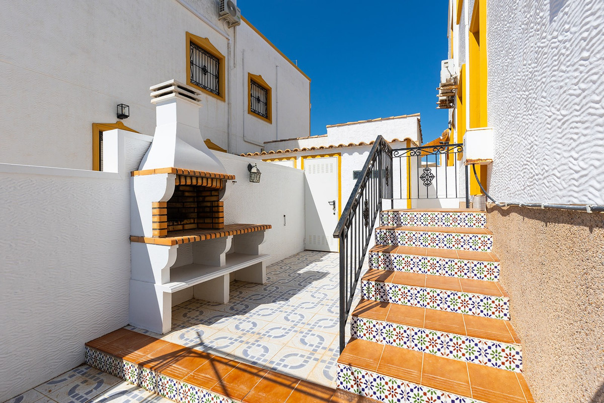3 Bed Townhouse for sale in Vista Bella Golf Costa Blanca, Alicante, Spain