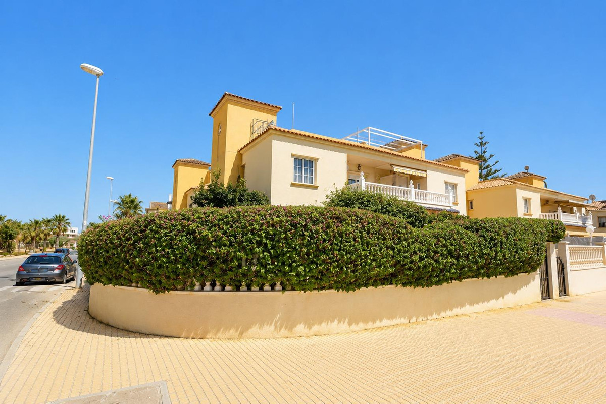 2 Bed Apartment for sale in Lomas De Cabo Roig Costa Blanca, Alicante, Spain