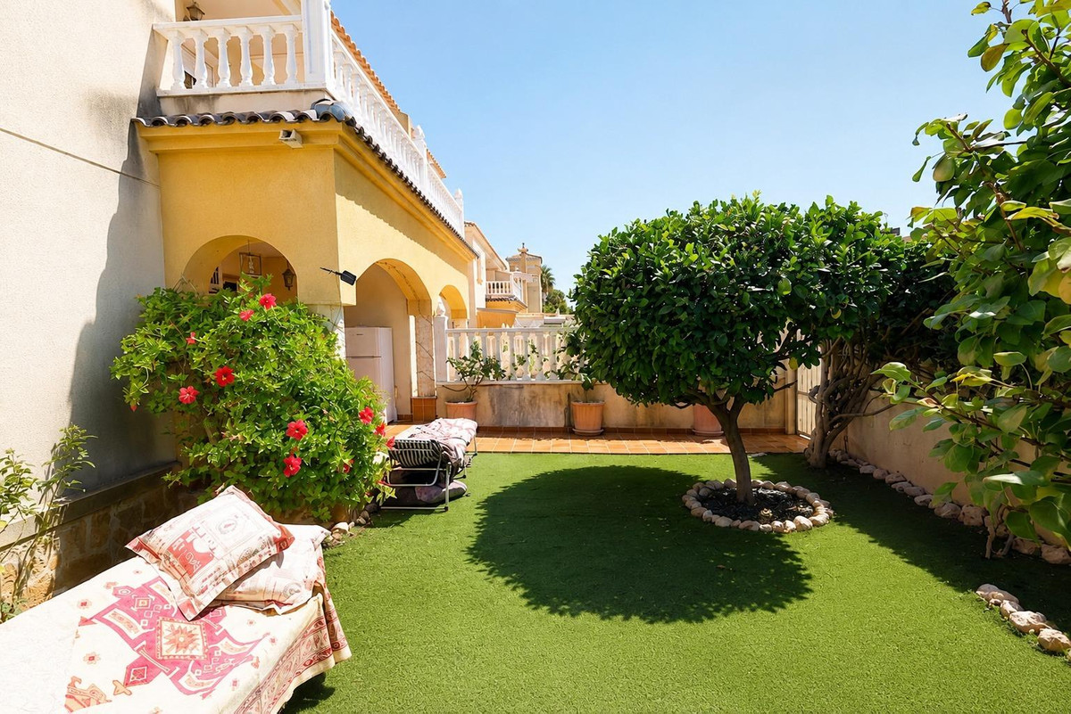 2 Bed Apartment for sale in Lomas De Cabo Roig Costa Blanca, Alicante, Spain