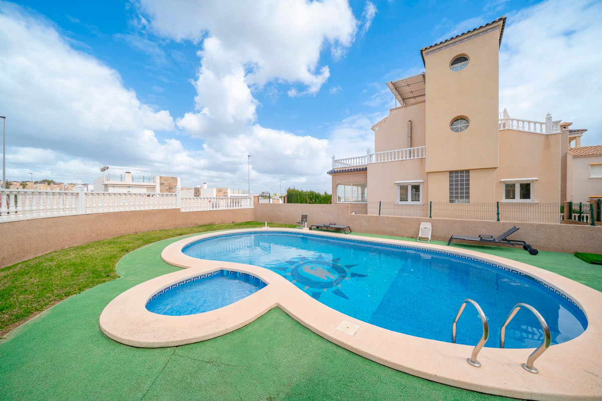 4 Bed Townhouse for sale in Orihuela Costa Costa Blanca, Alicante, Spain