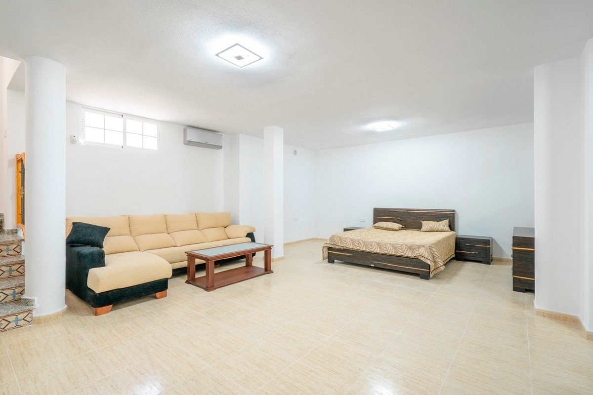 4 Bed Townhouse for sale in Orihuela Costa Costa Blanca, Alicante, Spain