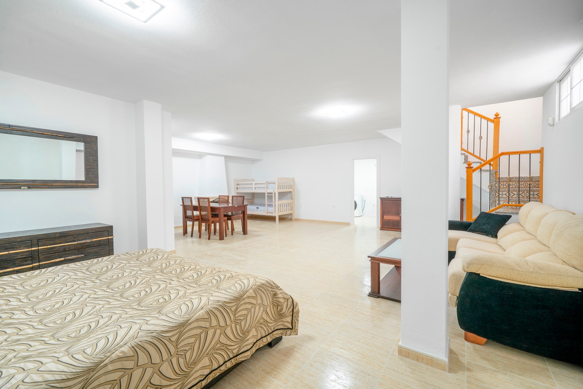 4 Bed Townhouse for sale in Orihuela Costa Costa Blanca, Alicante, Spain