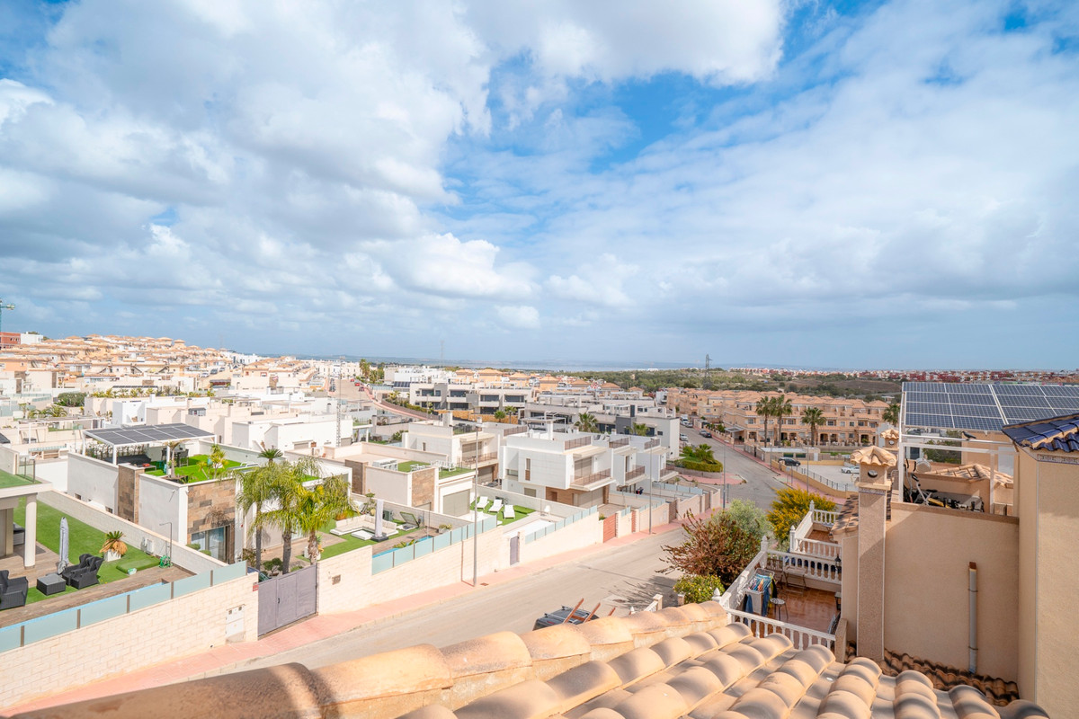 4 Bed Townhouse for sale in Orihuela Costa Costa Blanca, Alicante, Spain
