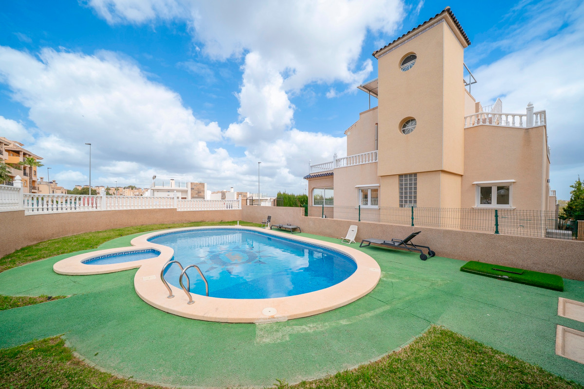 4 Bed Townhouse for sale in Orihuela Costa Costa Blanca, Alicante, Spain