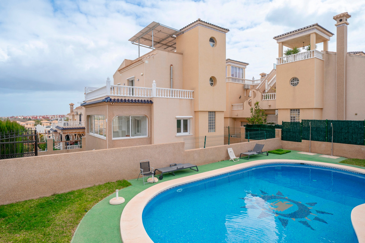4 Bed Townhouse for sale in Orihuela Costa Costa Blanca, Alicante, Spain