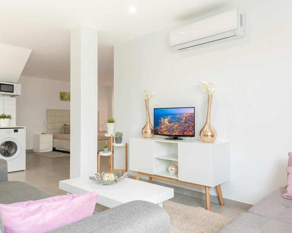 4 Bed Townhouse for sale in Benijofar Costa Blanca, Alicante, Spain