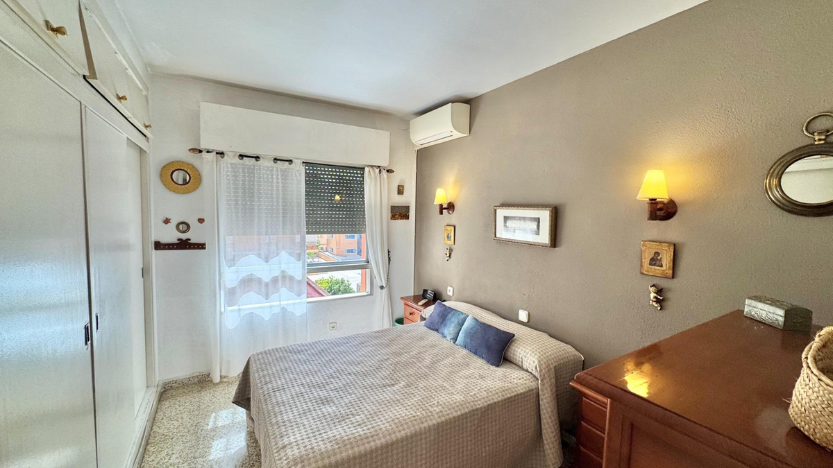 Se vende Apartamento Planta Media de 4 dormitorios en Costa Del Sol, Málaga, España