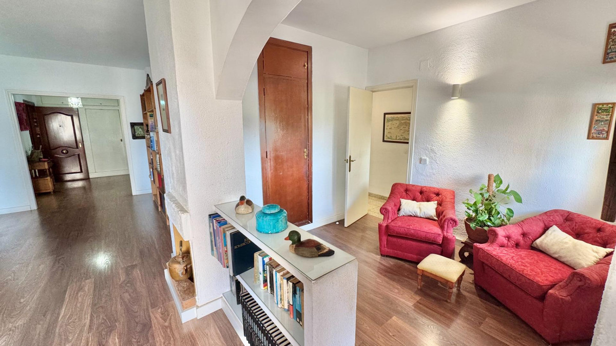 Se vende Apartamento Planta Media de 4 dormitorios en Costa Del Sol, Málaga, España