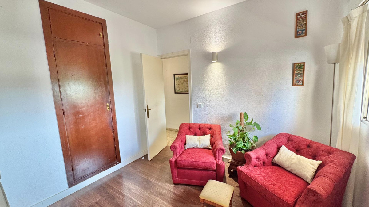 Se vende Apartamento Planta Media de 4 dormitorios en Costa Del Sol, Málaga, España