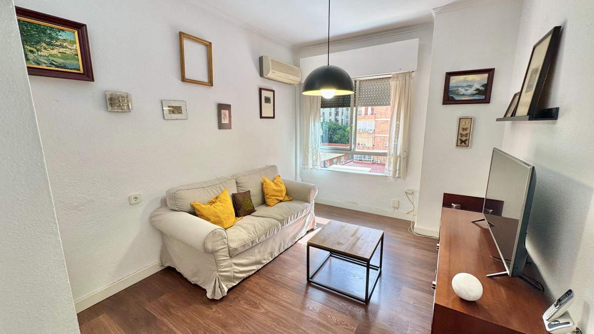 Se vende Apartamento Planta Media de 4 dormitorios en Costa Del Sol, Málaga, España