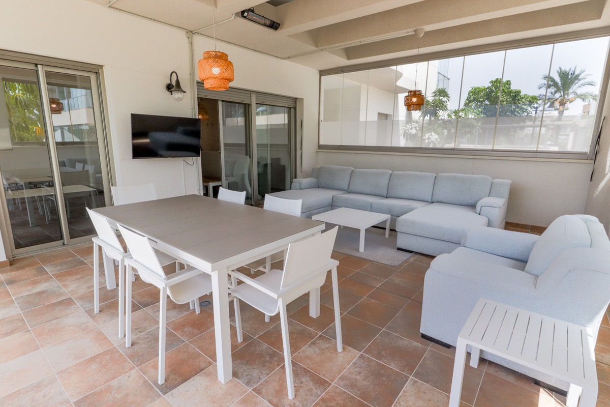 Se vende Apartamento Planta Baja de 2 dormitorios en Costa Blanca, Alicante, España