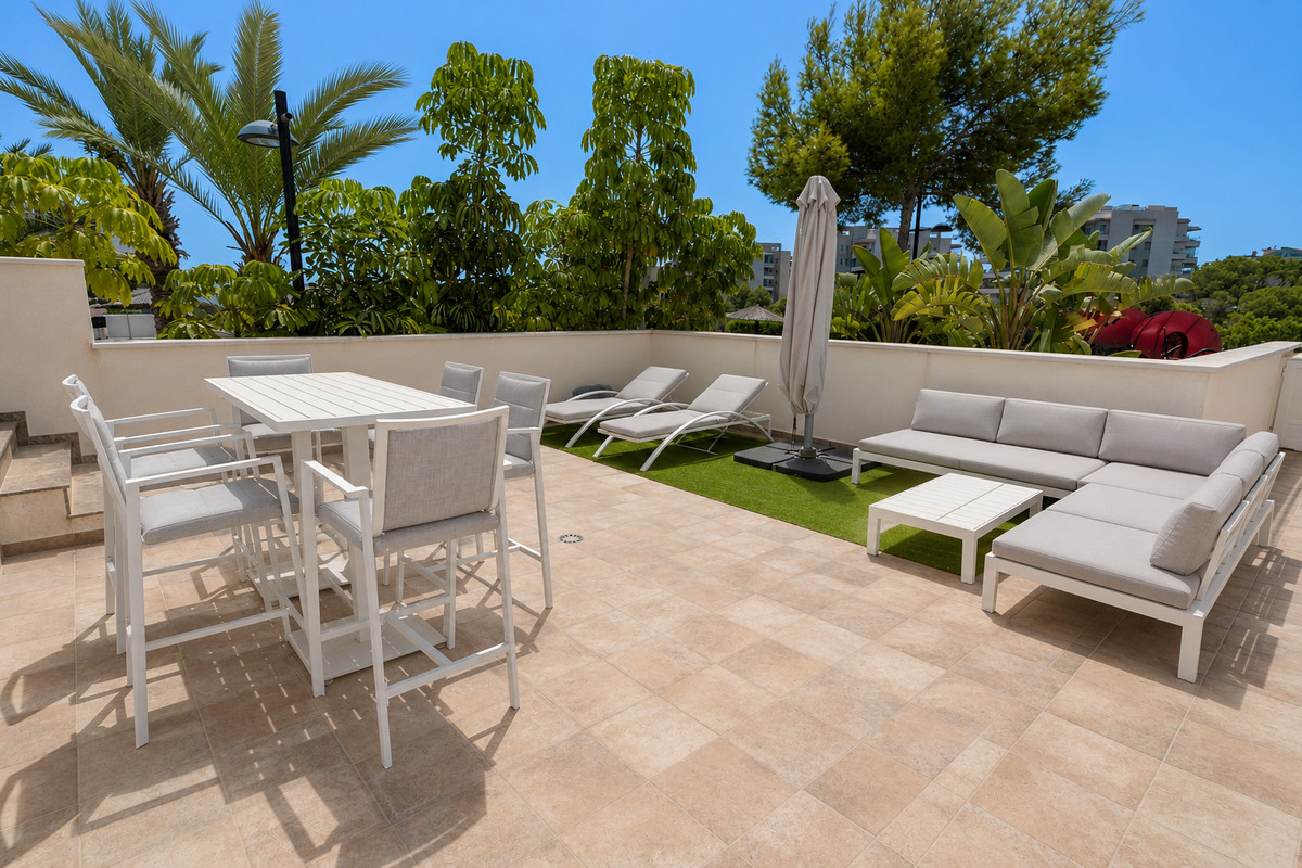 Se vende Apartamento Planta Baja de 2 dormitorios en Costa Blanca, Alicante, España