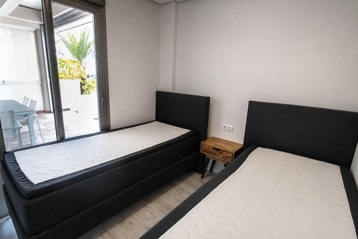 Se vende Apartamento Planta Baja de 2 dormitorios en Costa Blanca, Alicante, España