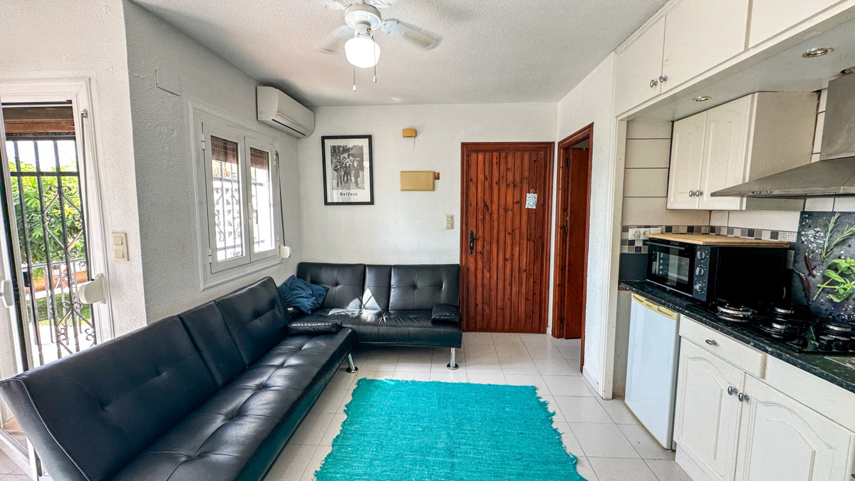 1 Bed Townhouse for sale in San Miguel De Salinas Costa Blanca, Alicante, Spain
