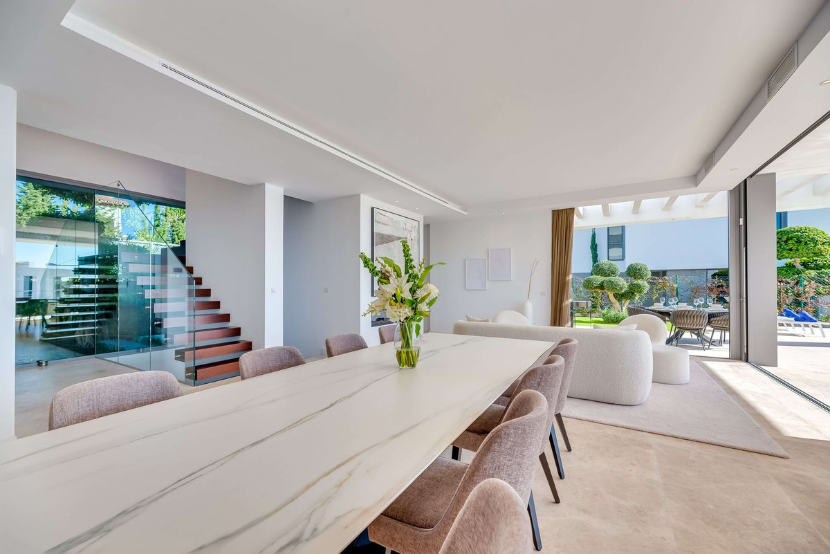 3 Bed Townhouse for sale in Cancelada Costa Del Sol, Málaga, Spain