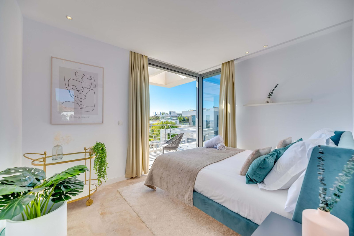 3 Bed Townhouse for sale in Cancelada Costa Del Sol, Málaga, Spain