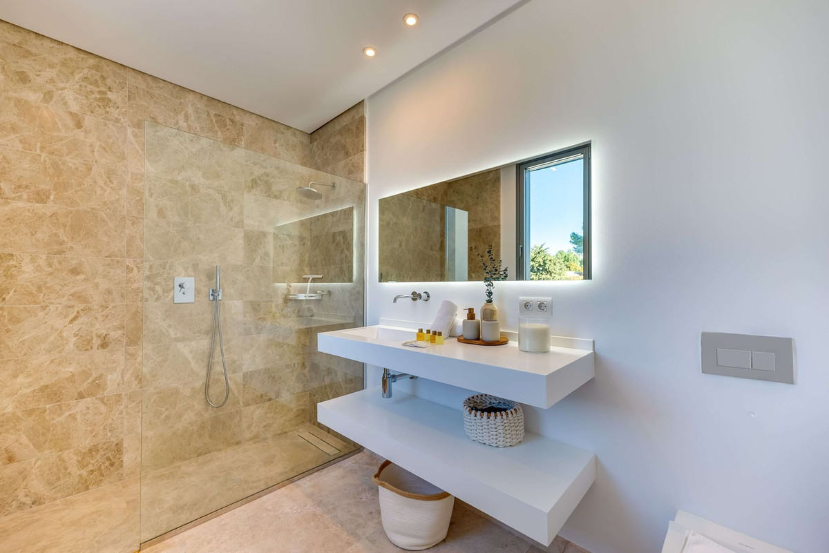 3 Bed Townhouse for sale in Cancelada Costa Del Sol, Málaga, Spain