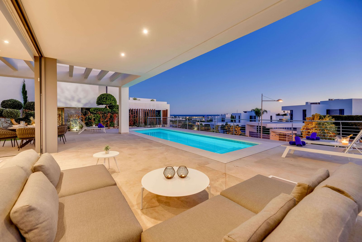 3 Bed Townhouse for sale in Cancelada Costa Del Sol, Málaga, Spain