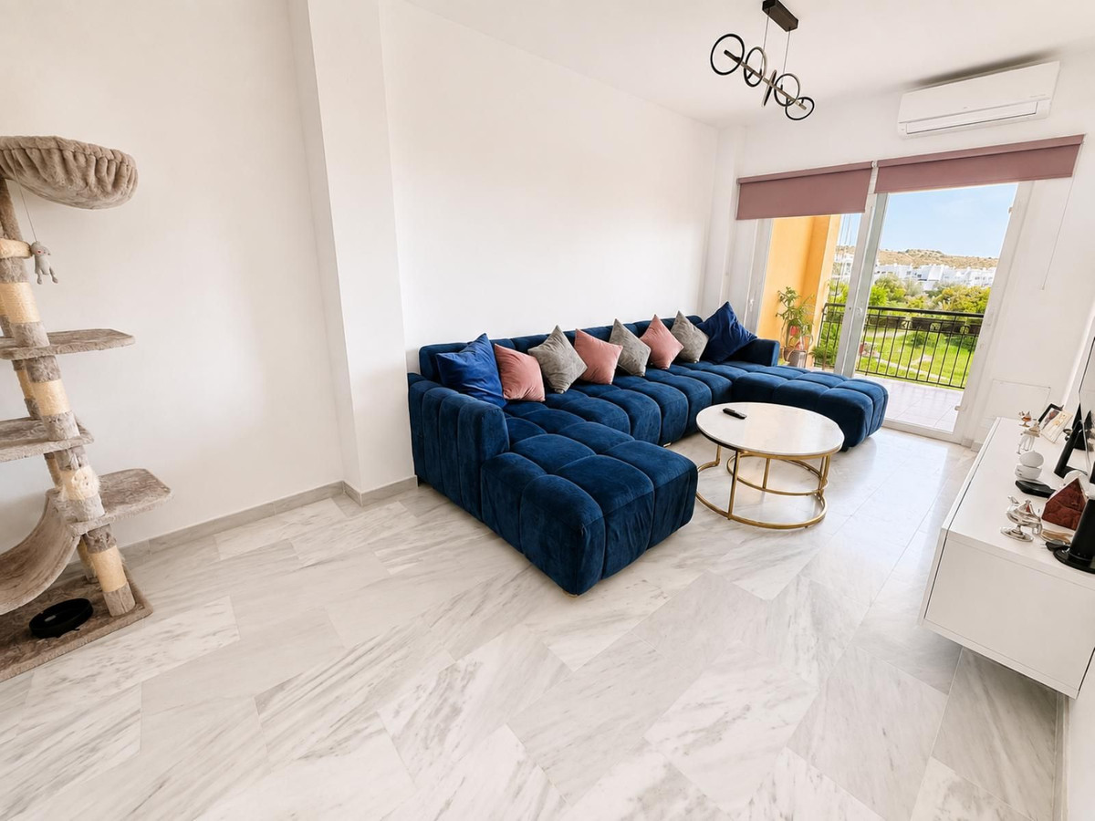 Se vende Apartamento Planta Media de 3 dormitorios en Costa Del Sol, Málaga, España