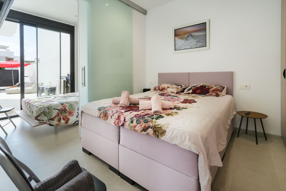 Se vende Pareada de 5 dormitorios en Costa Calida, Murcia, España