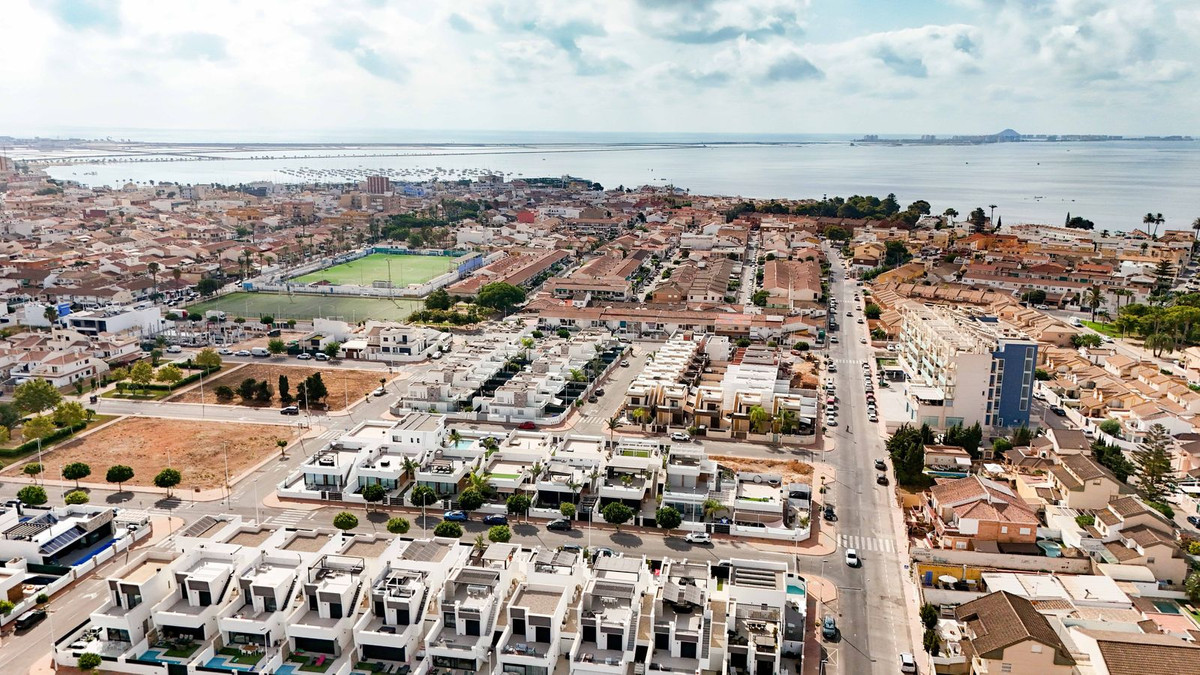 Se vende Pareada de 5 dormitorios en Costa Calida, Murcia, España